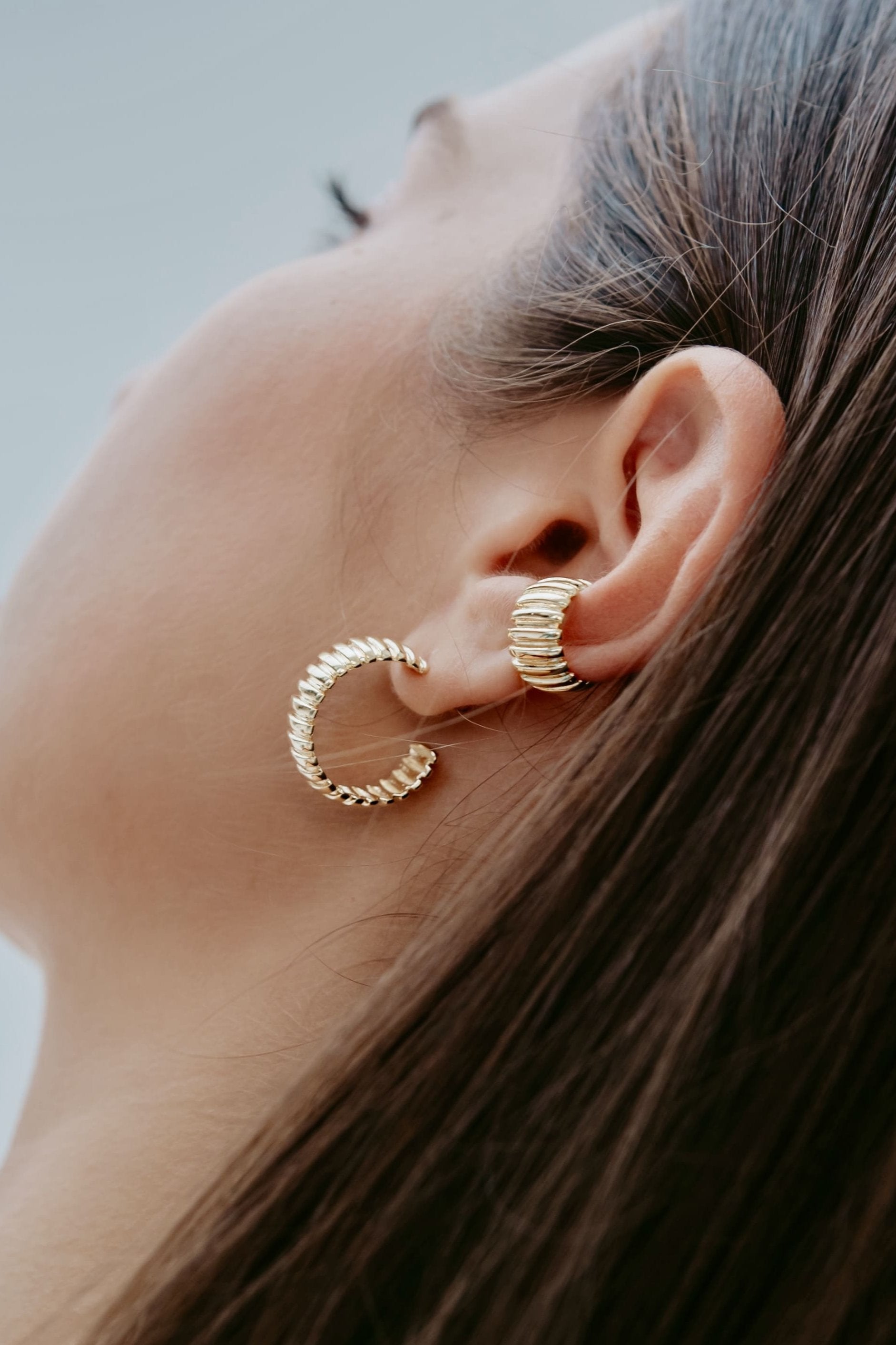 PIERCING SCALA DOURADO